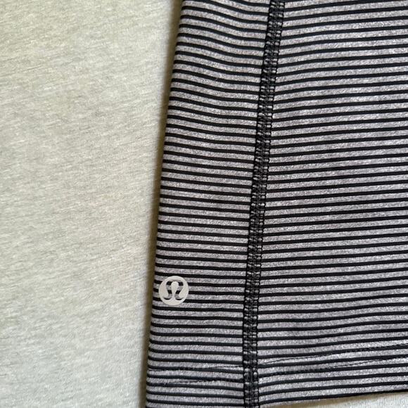 Lululemon Women’s Barre None Tank in Mini Pop Stripe Heathered Slate Black - Picture 6 of 7